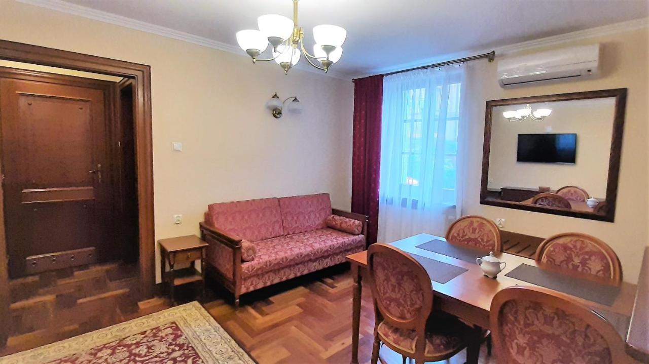Apartamenty Ucho Igielne Сандомир Екстер'єр фото